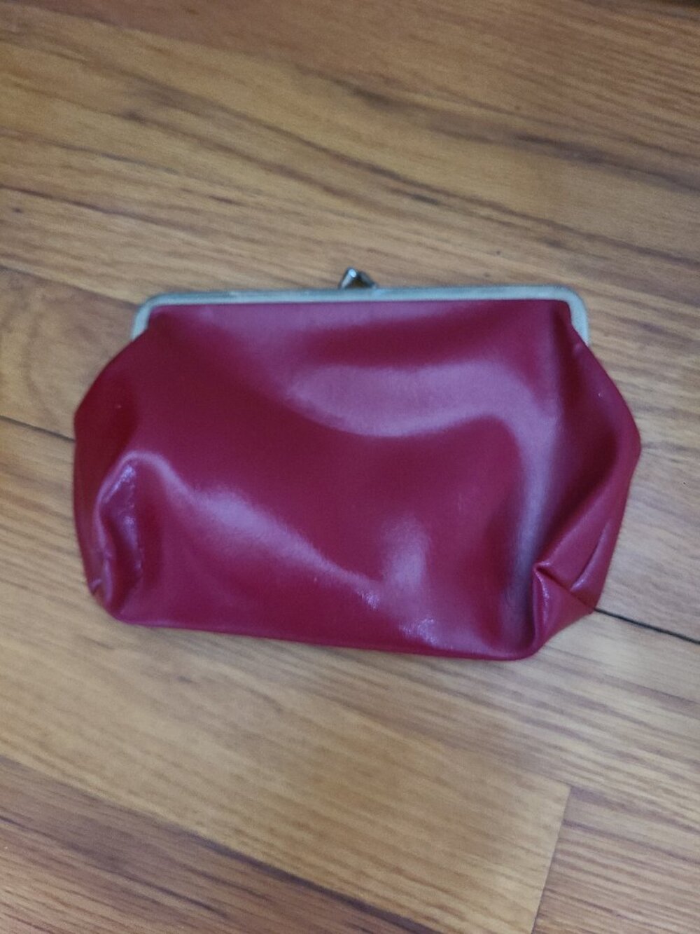 Vintage Red Vinyl Cosmetic Makeup Bag Clutch Gold Frame Kiss Lock Mid Century